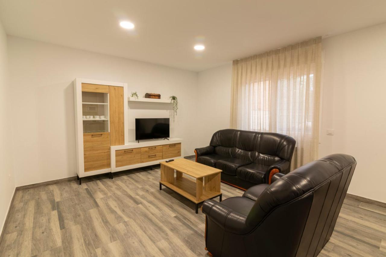 Apartamentos El Balcón del Duero San Esteban De Gormaz Exterior foto
